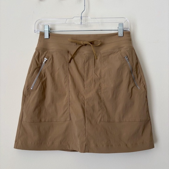 Athleta Trekkie North 2 Mid Rise 15" Skort Clay Brown - Picture 2 of 8